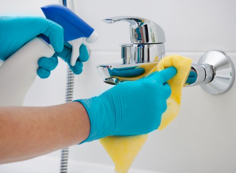 Local deep cleaning team working in central Soho property